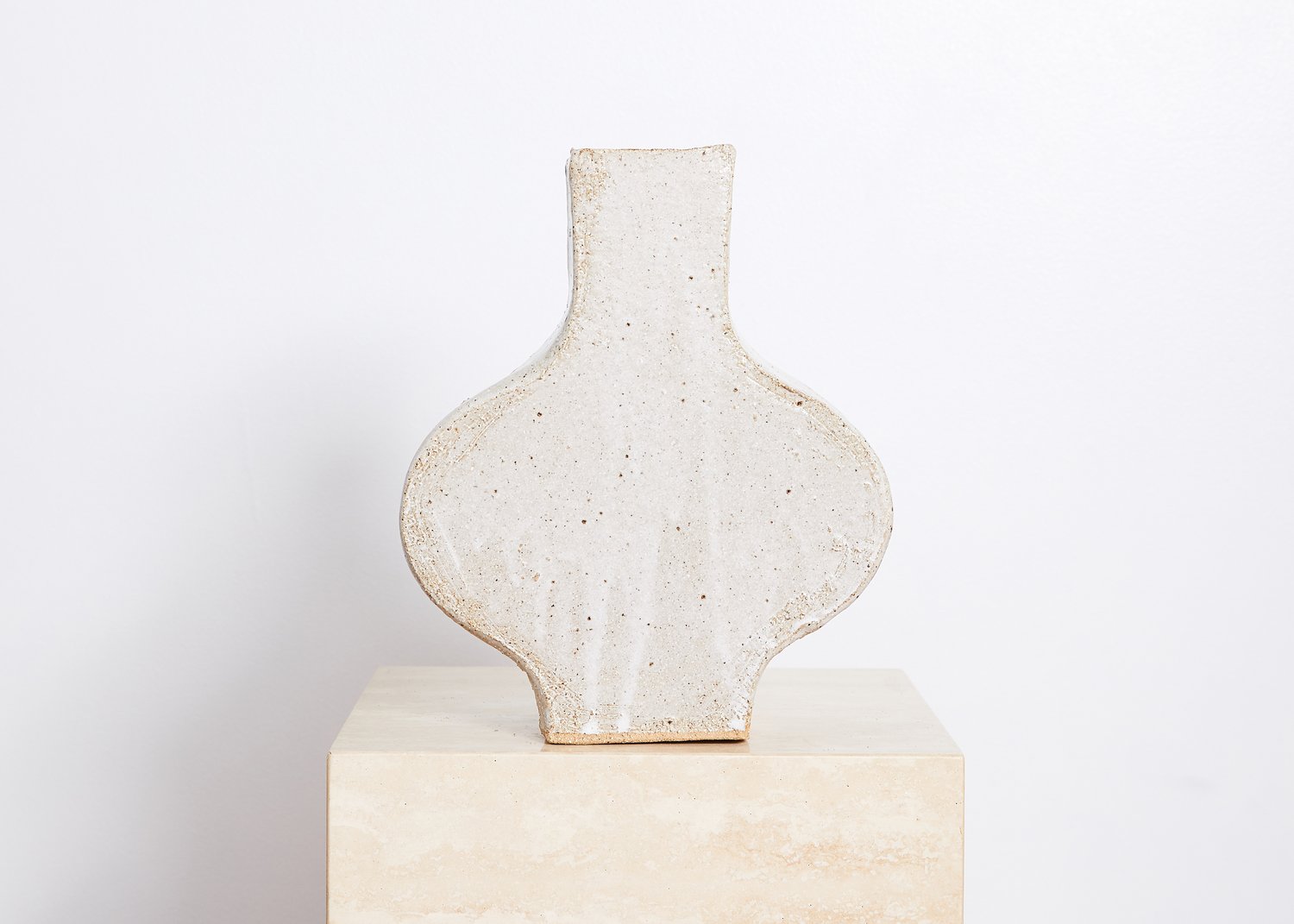 Image of figure vase