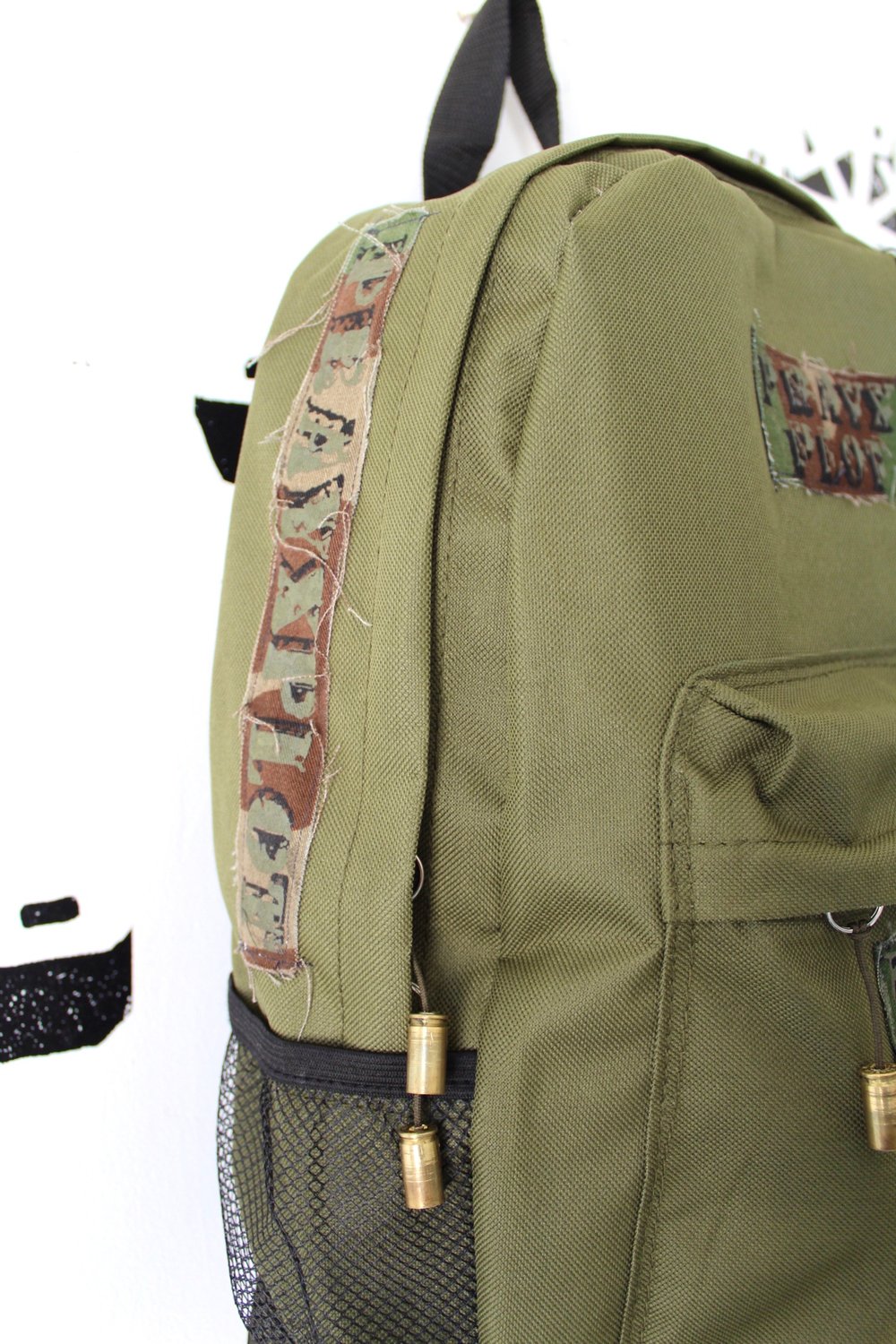arm me backpack in army green
