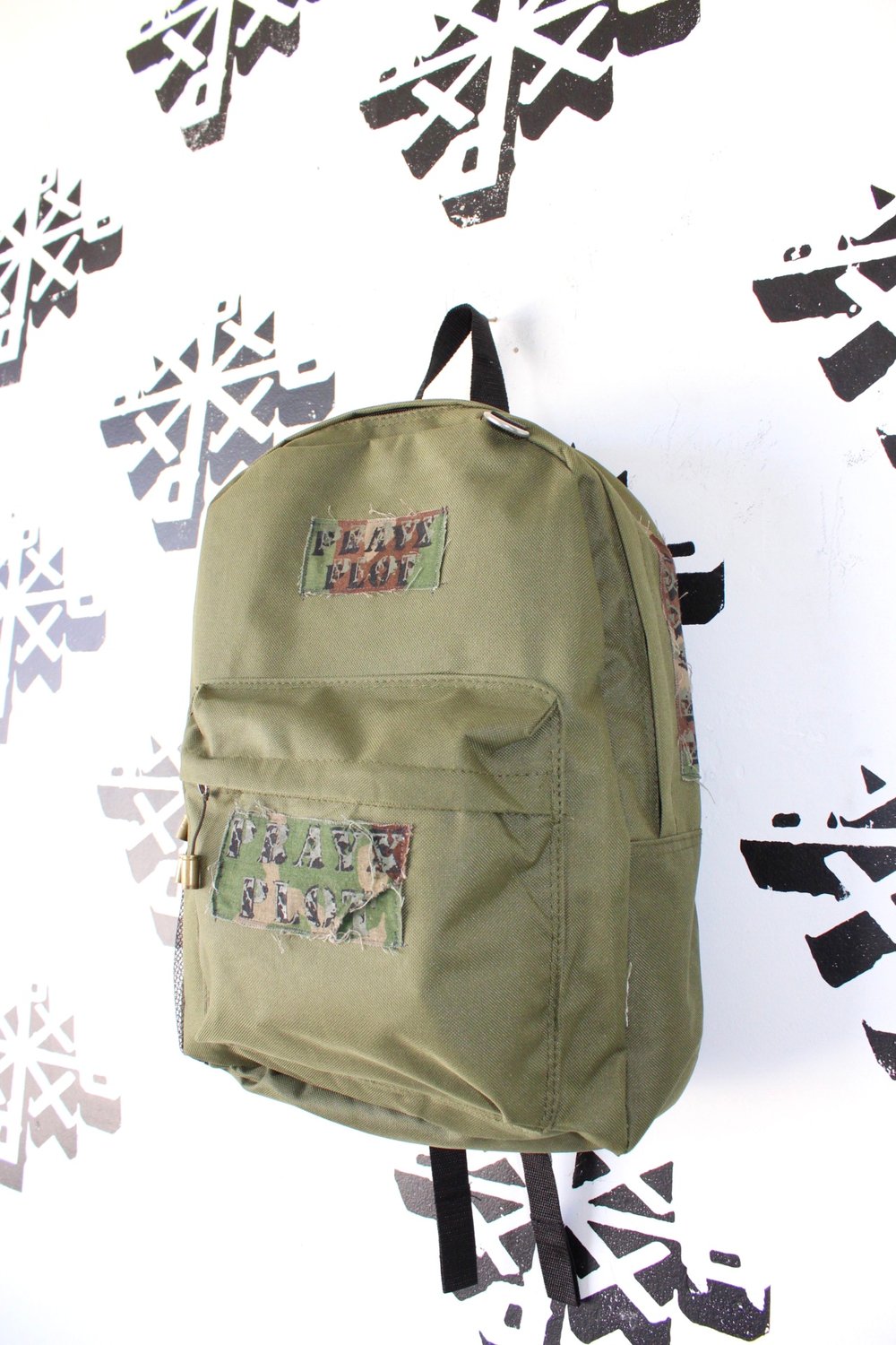 arm me backpack in army green