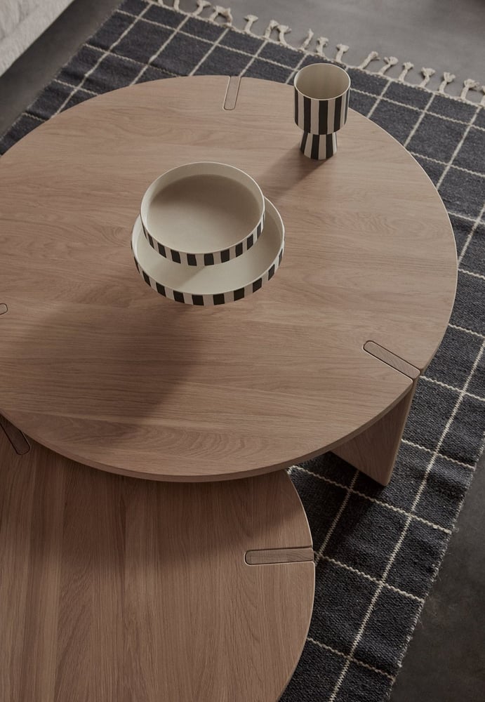 Image of Reversible Grid Rug Offwhite / Anthracite by OYOY