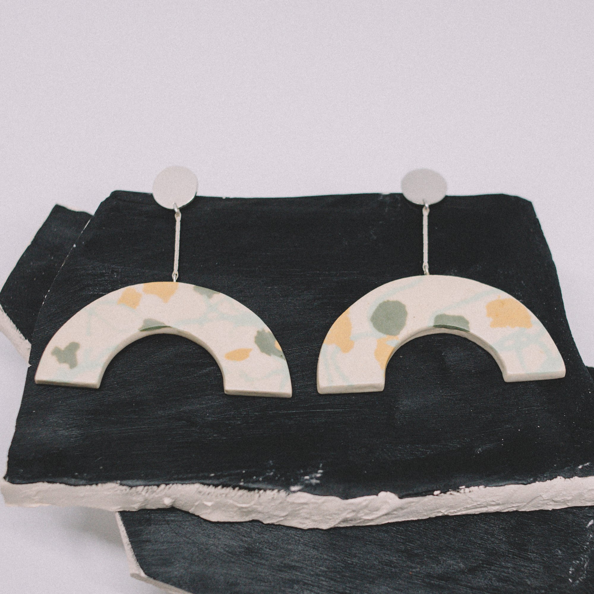 Image of pendientes BORA plata  