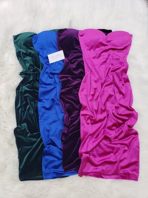 Image of Leslie Velvet Dress