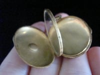 Image 2 of VICTORIAN 15CT YELLOW GOLD LARGE PEARL LOCKET HIDDEN COMPARTMENT 7.4G ORIGINAL GLASS