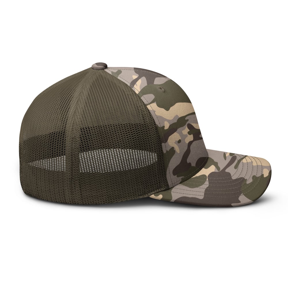 Camouflage SYL 81 Dixie Squad Trucker Hat