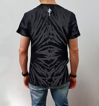 Image 2 of TIME TO DYE