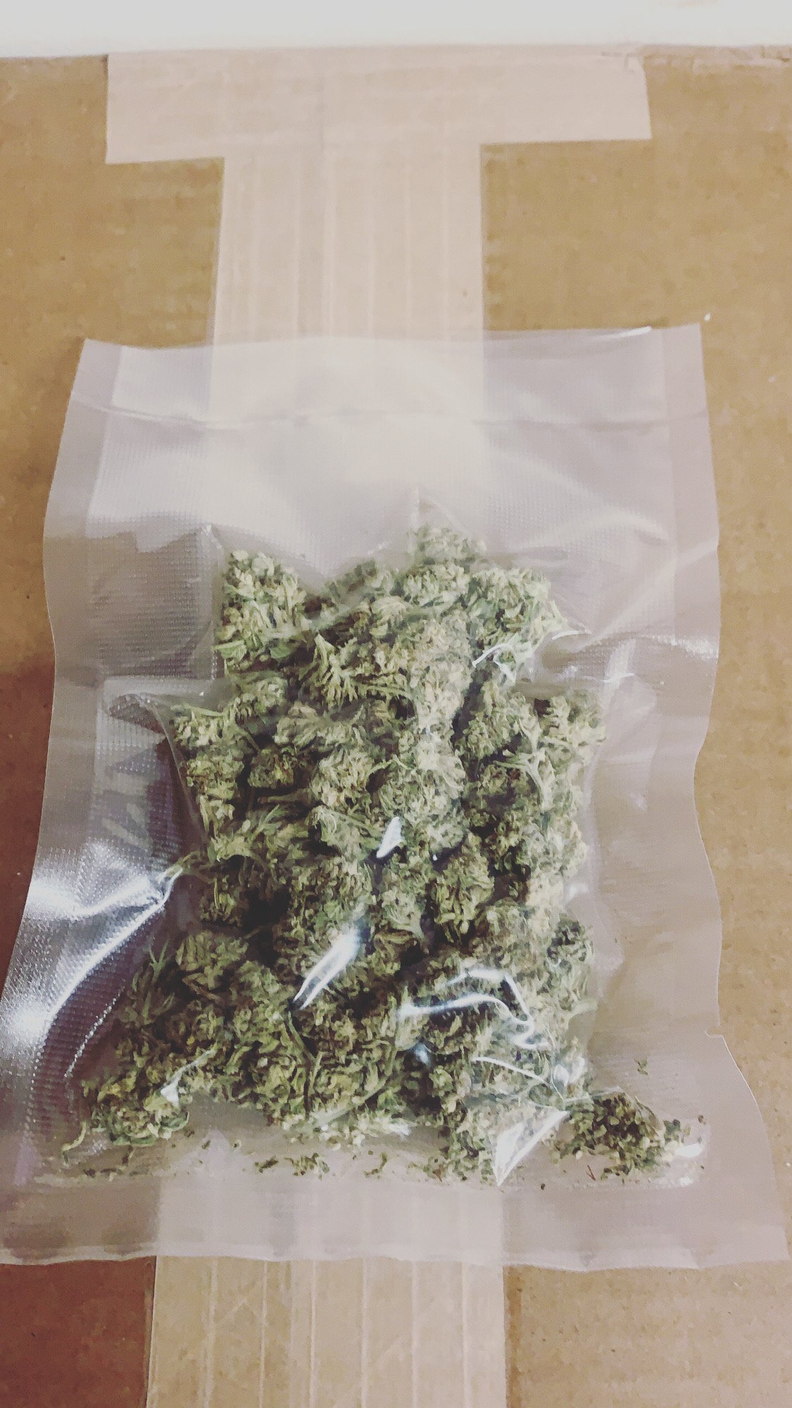 Movie Prop Ounce ( Top Shelf )