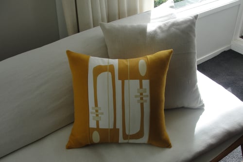 Image of 'Golden Arch' modernist cushion