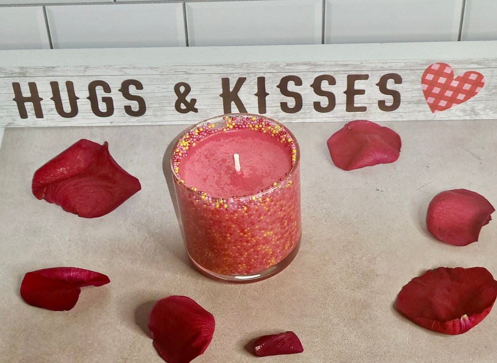 Exclusive Signature Love & Kisses Candles