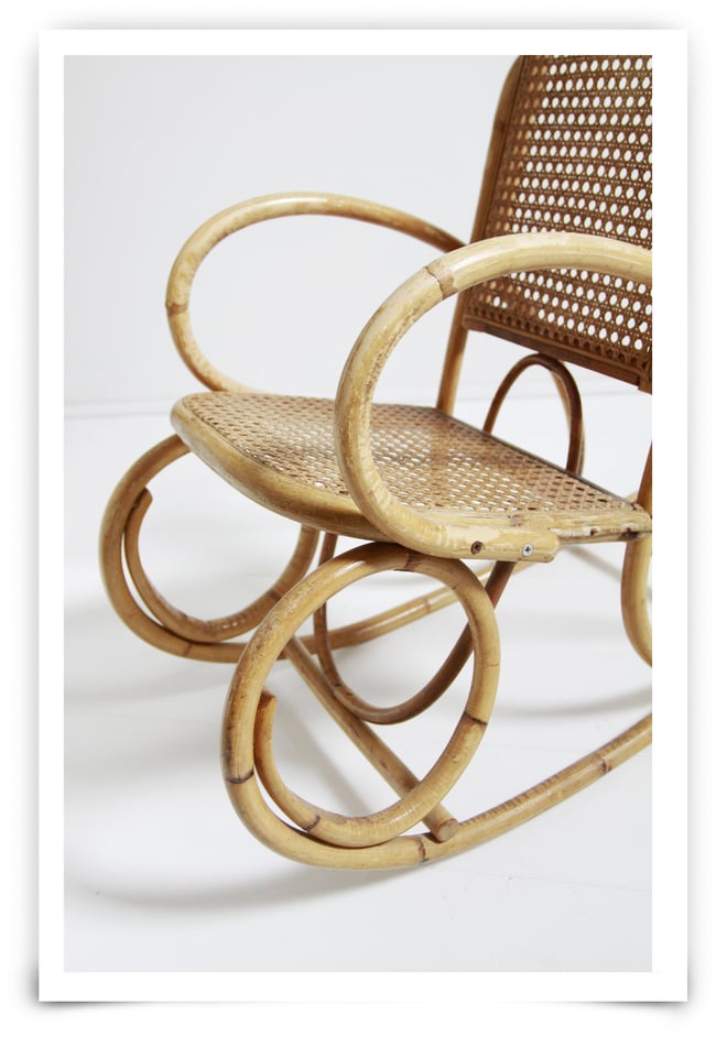 Fauteuil cane et rotin à bascule