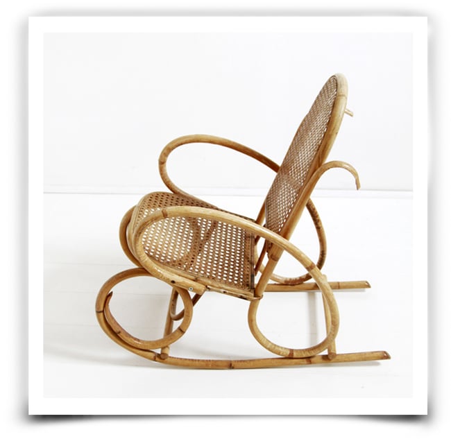 Fauteuil cane et rotin à bascule
