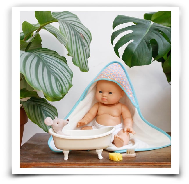 Cape de bain pour poupées