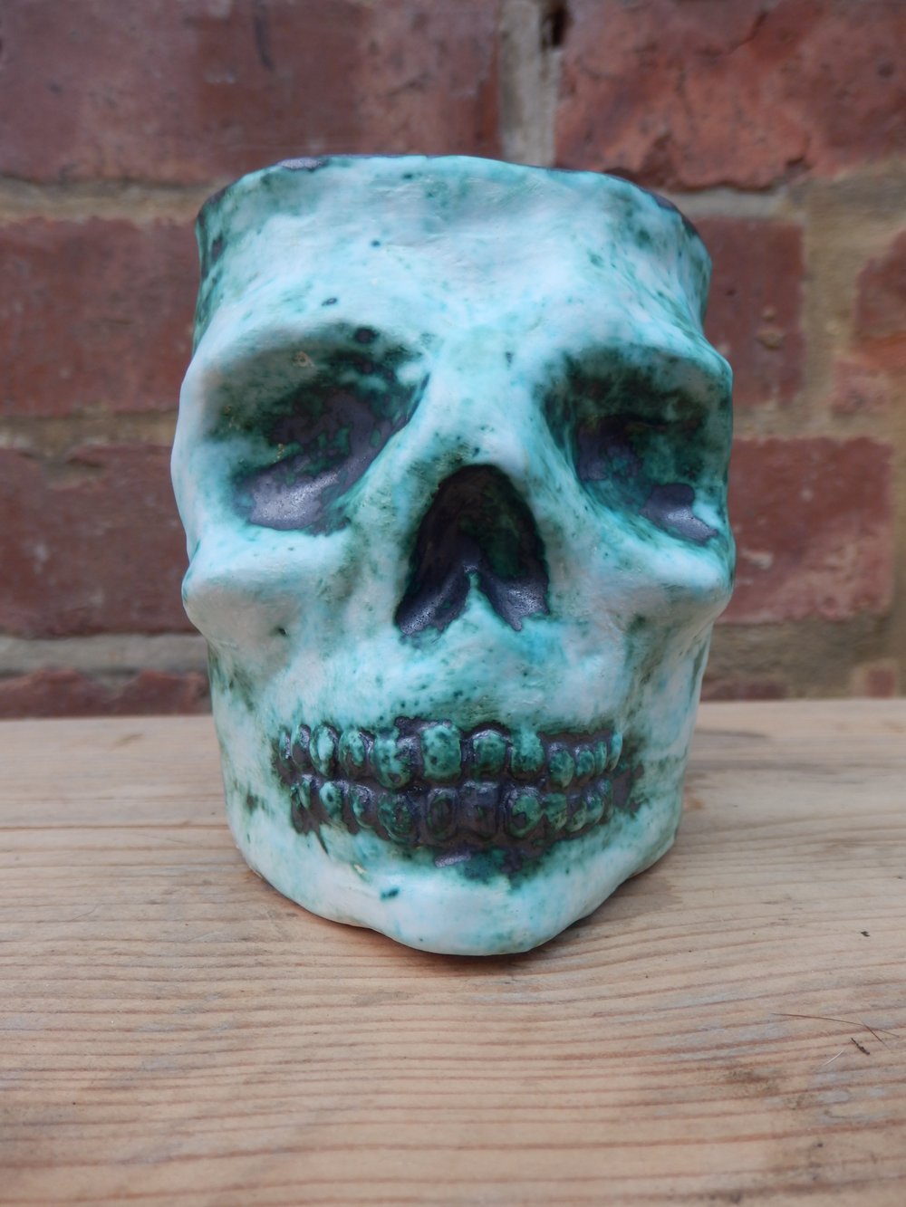 Cuprum ceramic skull pot