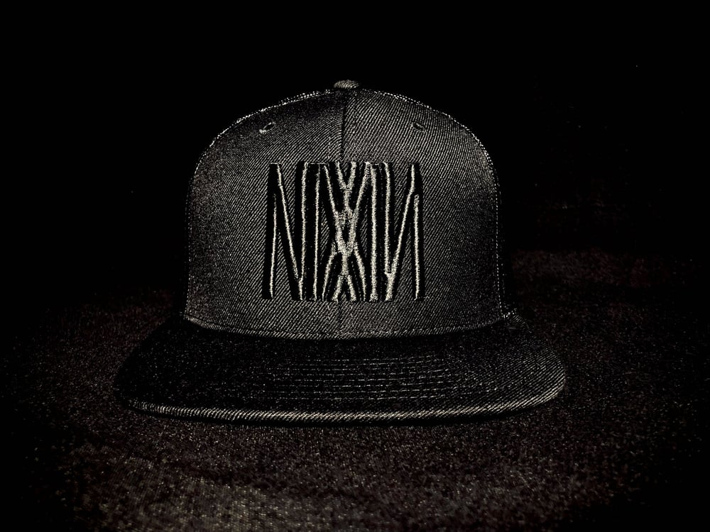 "NIXXIN" Logo Flat Bill  Hat (Blk/Blk)