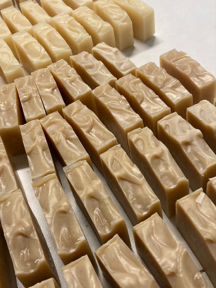 Image of Oatmeal, Milk & Honey Soap