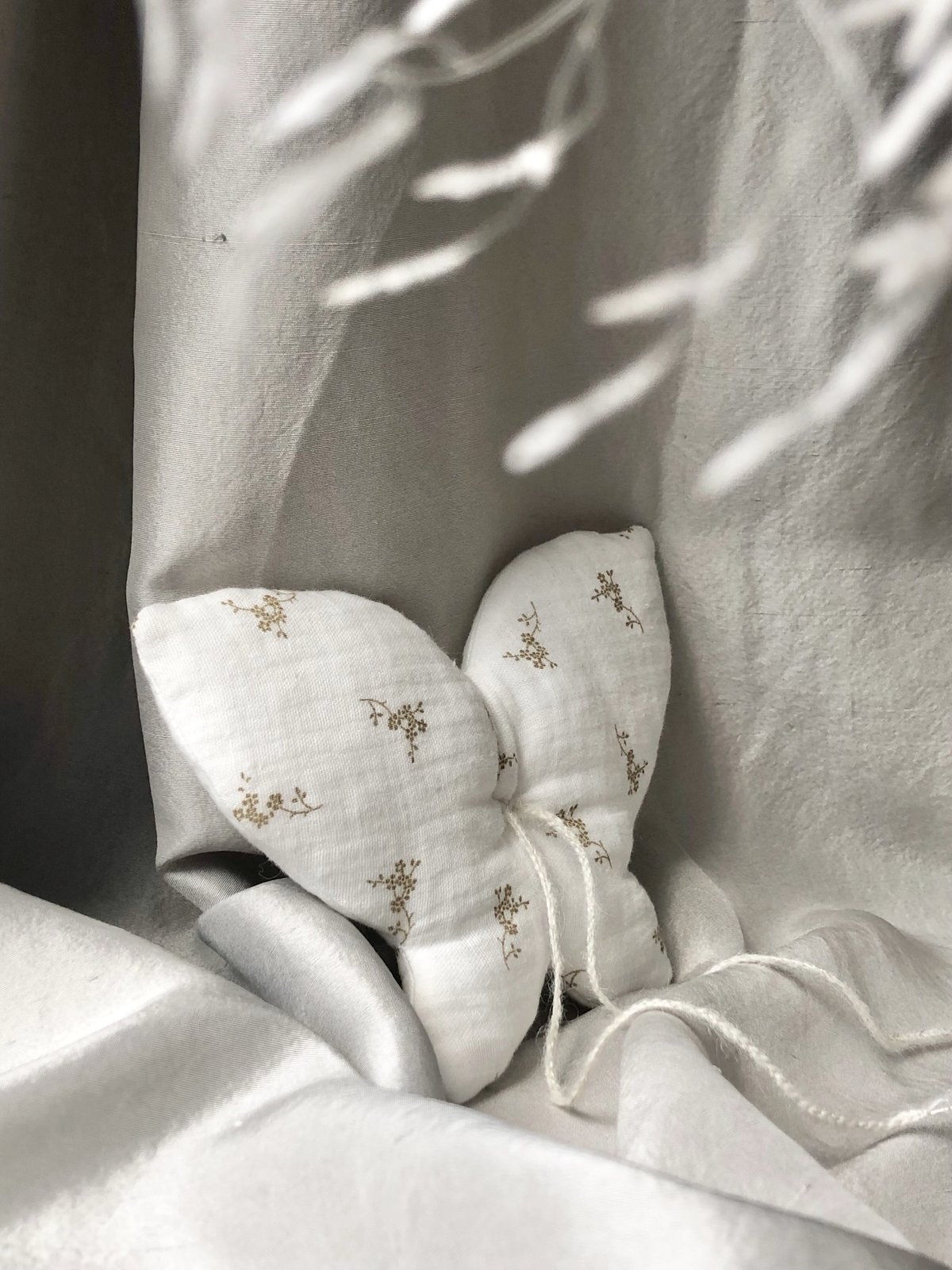 Image of PARURES PETITES AILES TEXTILES pour Miss Pom'