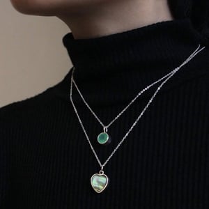 Image of Chrysoprase round cut silver necklace