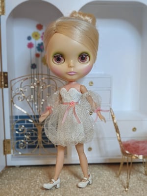 Image of Lounging Linda ~ Puffball Dress for Blythe & Cherry