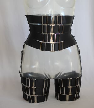 Image of MADE TO ORDER - Elastic belt and thigh garter set in black satin (Size XS-XL)