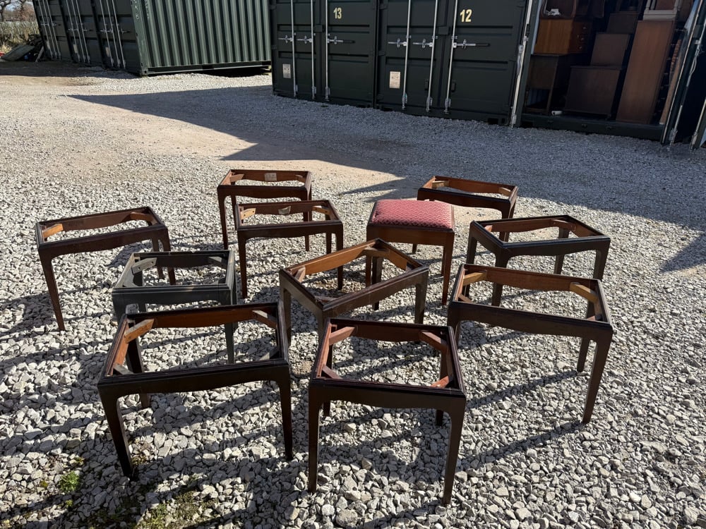 Image of 11 x stag stools 