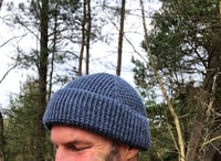 Image 2 of Penta beanie - english