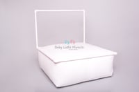 Image 2 of Square beanbag with stand