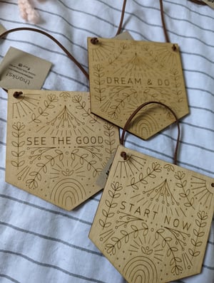 Image of SEE THE GOOD WOODEN PLAQUE