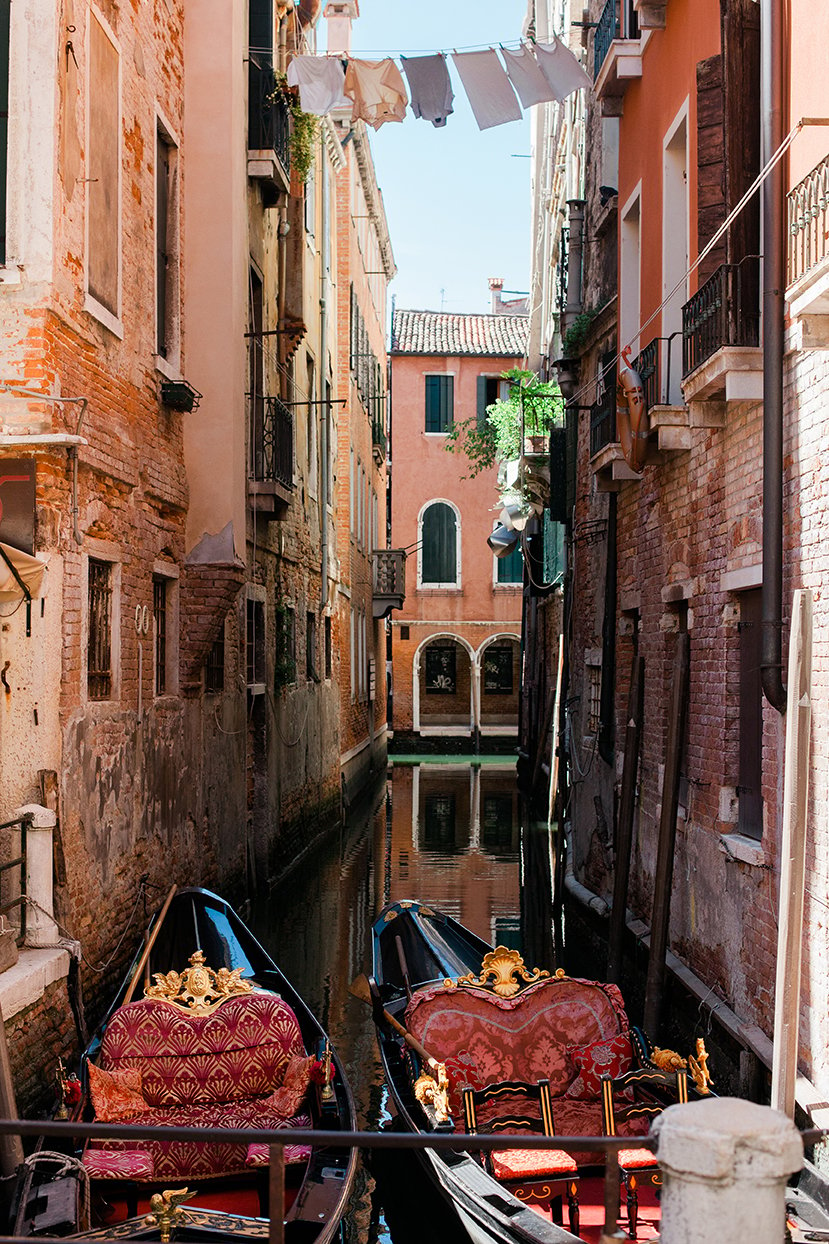 Image of Laundry day in Venice fine art print