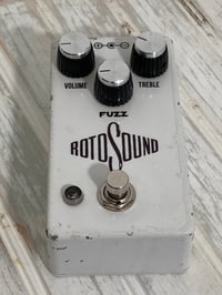 Image 2 of Rotosound Fuzz Clone