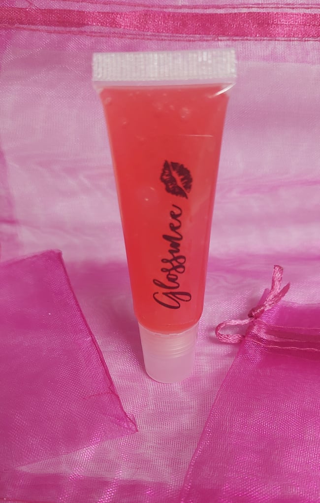 G L O SS M E E ✨️💞🧚‍♀️ !!! Fierceee Lip Gloss