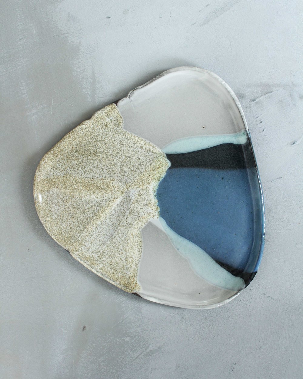 Image of Plate - Blue Pour Patterning No. 7