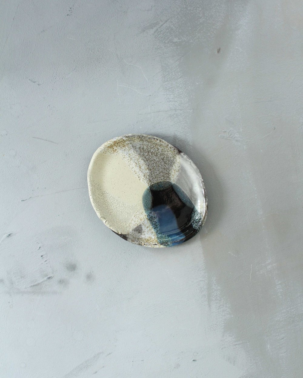 Image of Plate - Blue Pour Patterning No. 5