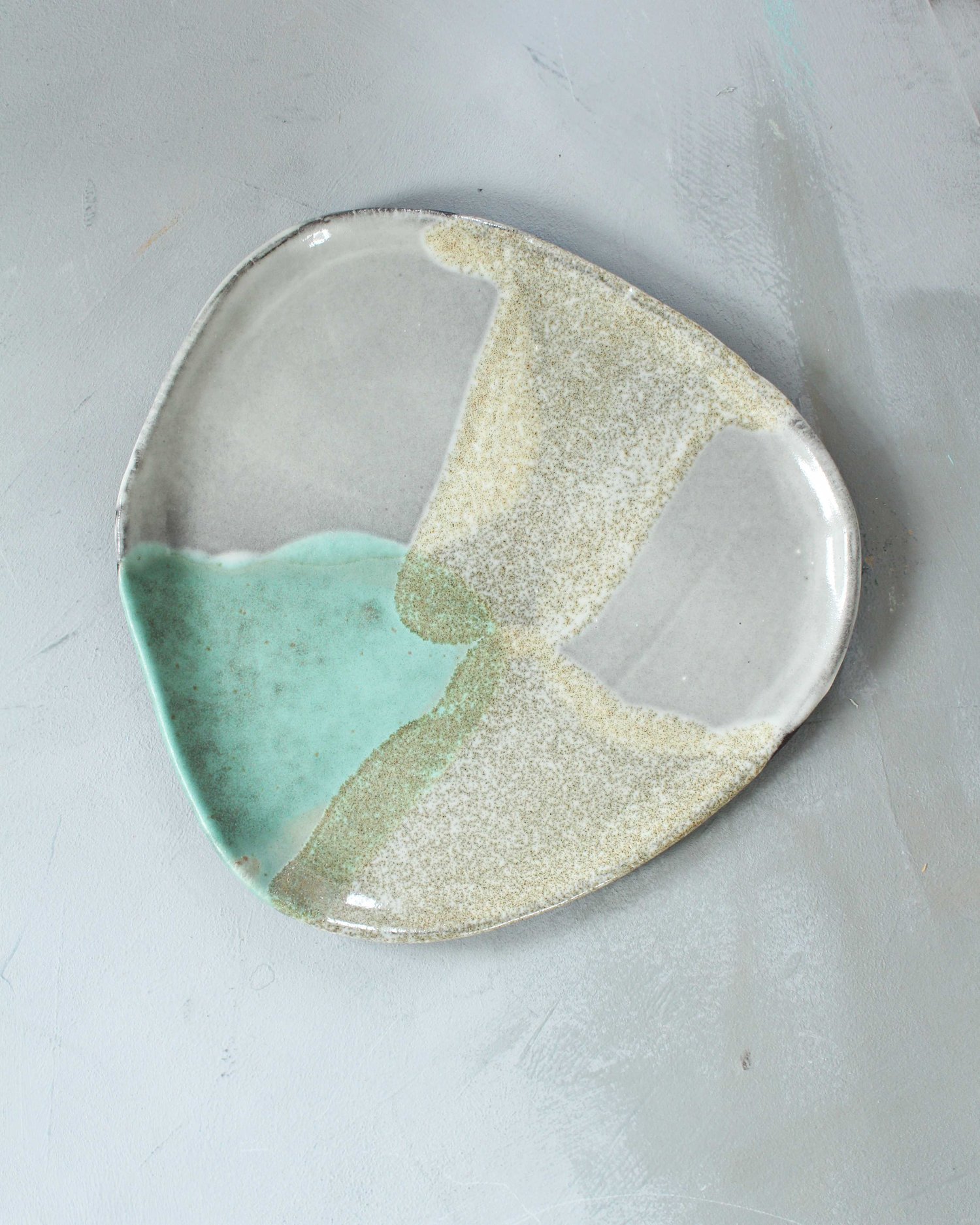 Image of Plate, green Pourpatterning No. 3