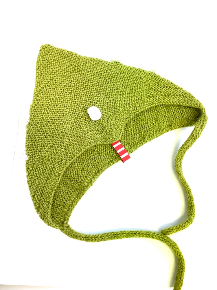 Image of Pom pom hat light green