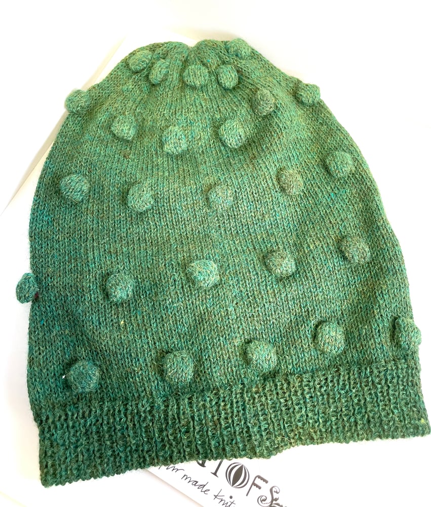Image of Dots hat forest green