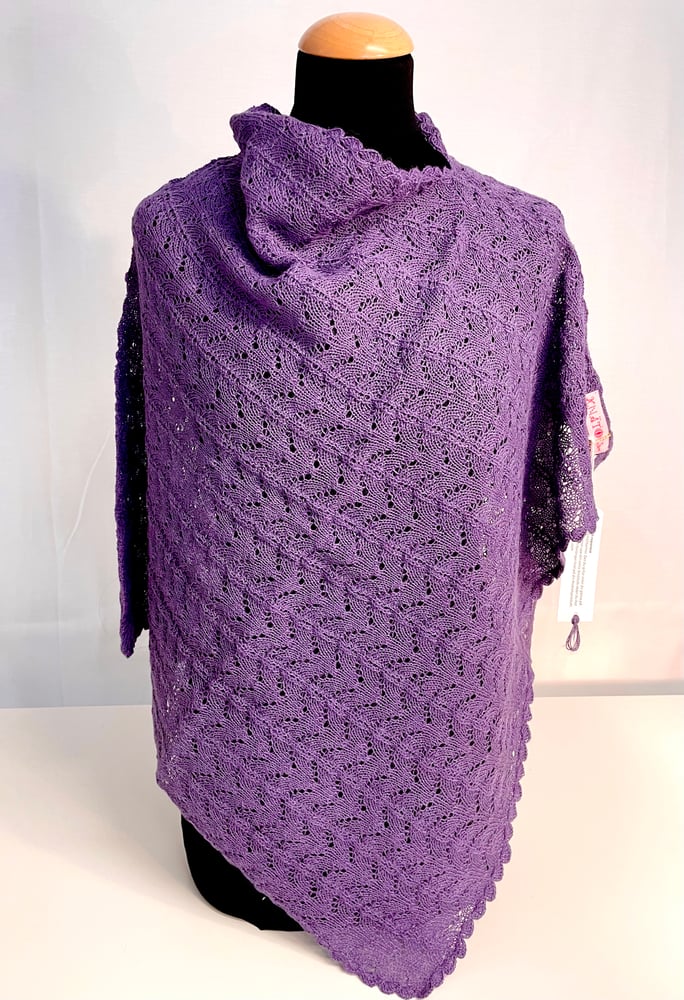 Image of Laced knitted poncho Deep Lilac