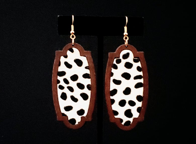 Image of Abstract Print Pierced Earrings 