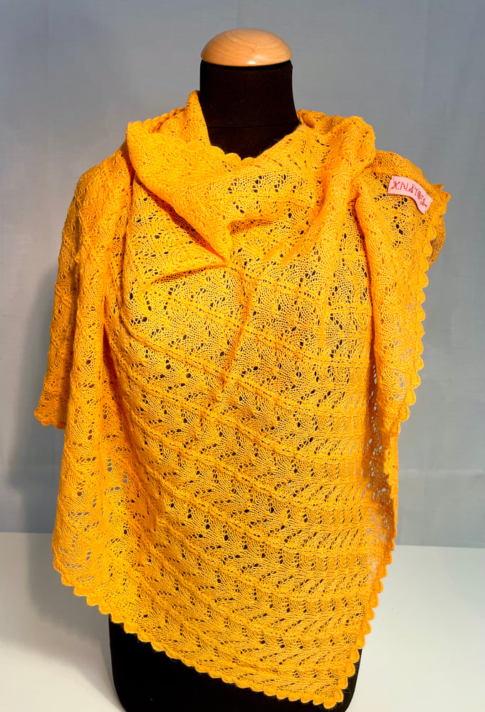 Image of Laced knitted poncho Marigold 