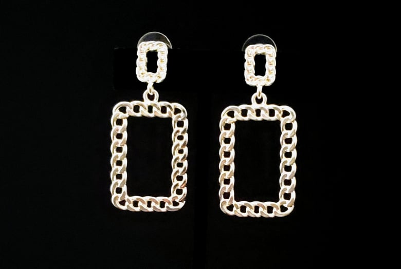 Image of Silver Linked Pierced Earrings 