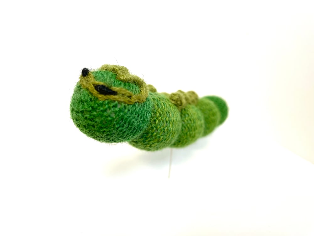 Image of Finger puppet Caterpillar green