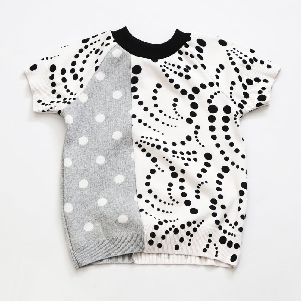 Image of black and white gray polka dot dots baseball short sleeve 6/6x courtneycourtney shirt top sweater