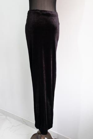 Image of SAMPLE SALE - Unrelease Velvet Skirt