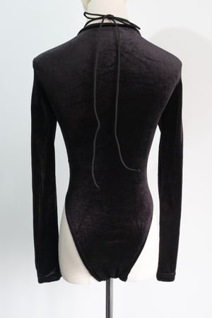 Image of SAMPLE SALE - Unrelease Velvet Bodysuit