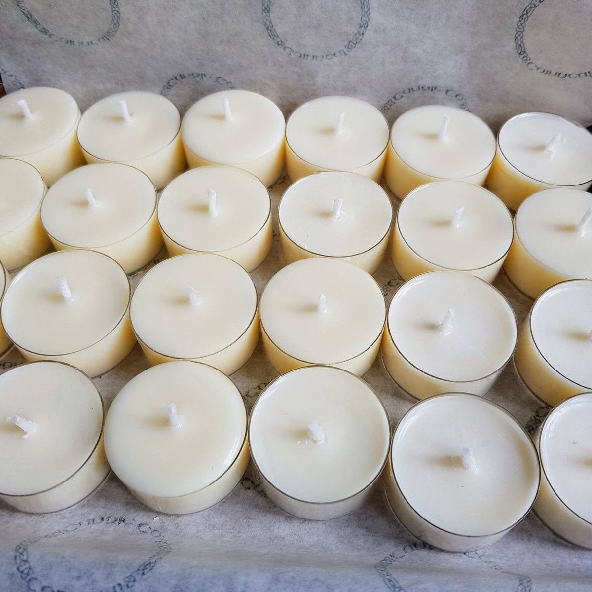 Soy Wax Tealights - 4+ Hour Unscented