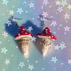 cottagecore drop earrings 🍄