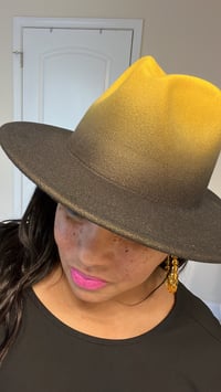 Image 1 of MUSTARD BLACK OMBRÉ