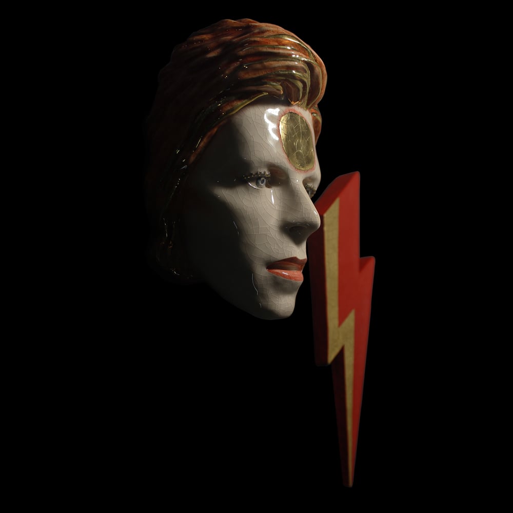 'Ziggy Stardust' Golden Mask & Bolt Sculpture Set