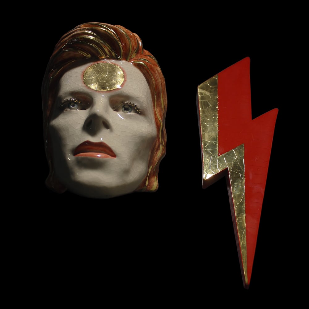 'Ziggy Stardust' Golden Mask & Bolt Sculpture Set