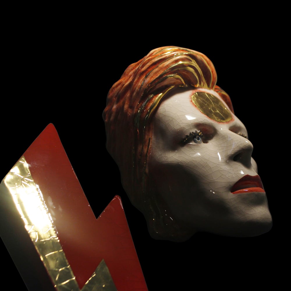 'Ziggy Stardust' Golden Mask & Bolt Sculpture Set