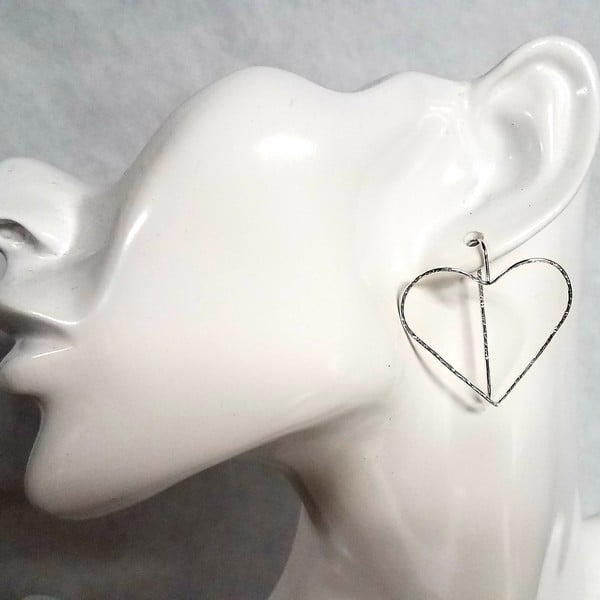 Image of Open heart earrings