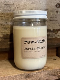 Image 2 of JARDIN D HERBÈ Soy Candle 